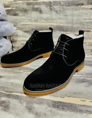 Men’S Gentle/Casual Clarks Suede Boots