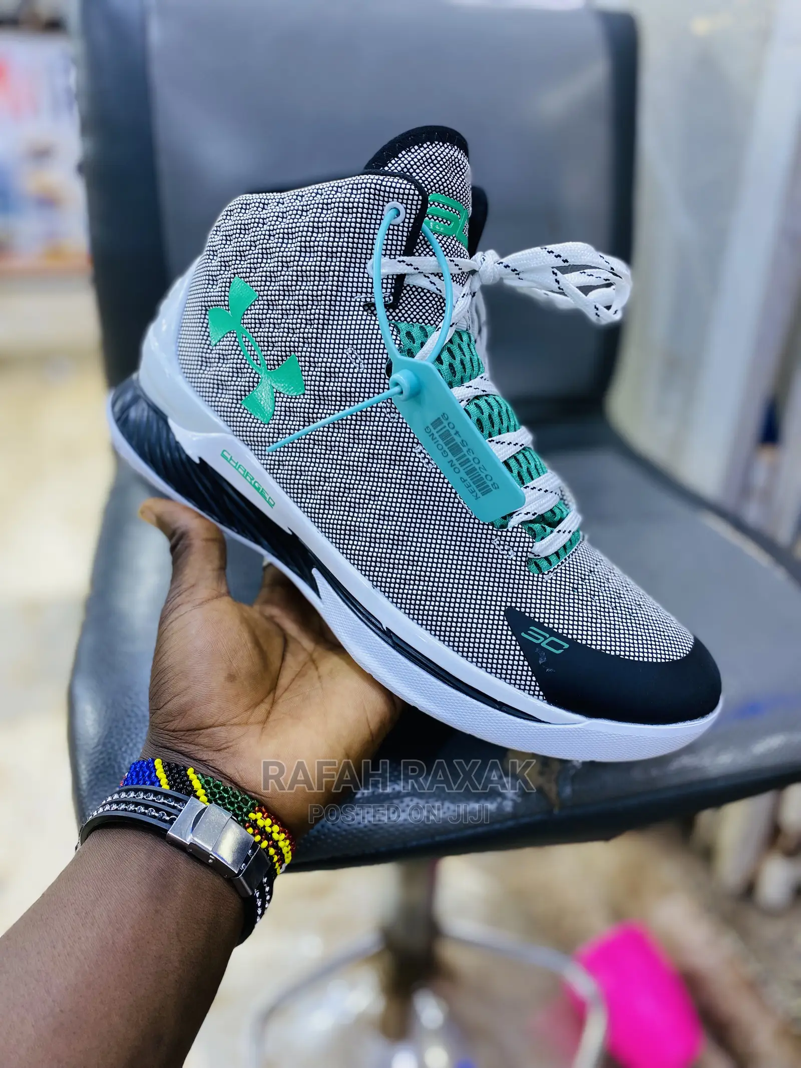 Original Under Armour Sneakers