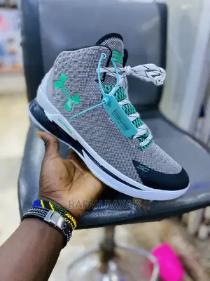 Original Under Armour Sneakers