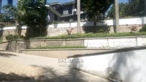 10bdrm Maisonette in Kololo Property, Central Division for Rent
