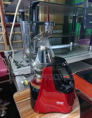 RAF Slow Juicer With 2 Years Warranty.