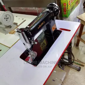 Juki TL 82 Sewing Machine