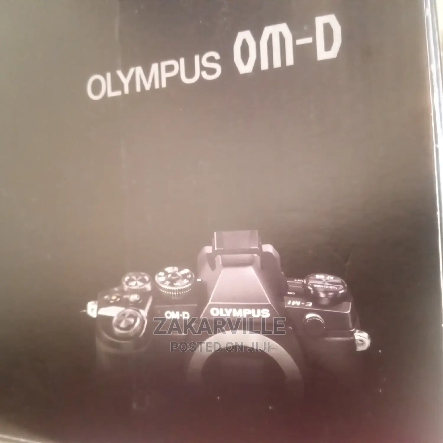 Olympus OM-D E-M1 Mirrorless Digital Camera (Body Only)
