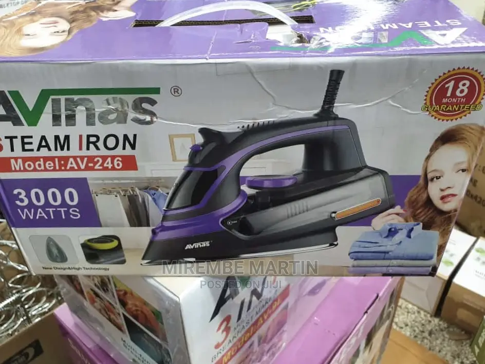 Avinas Steam Iron