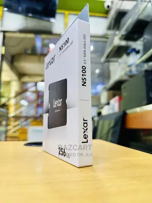 256gb SSD Lexar Drive