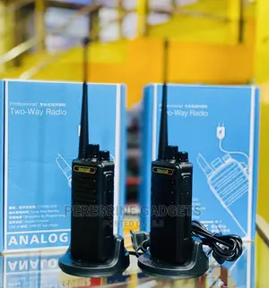 Professional Analog Two-Way Radio Walkie-Talkie