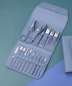 Nail Tool Set