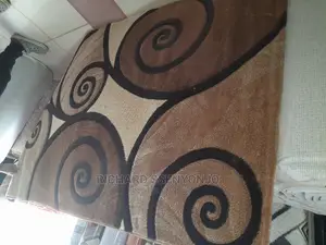 Center Carpet