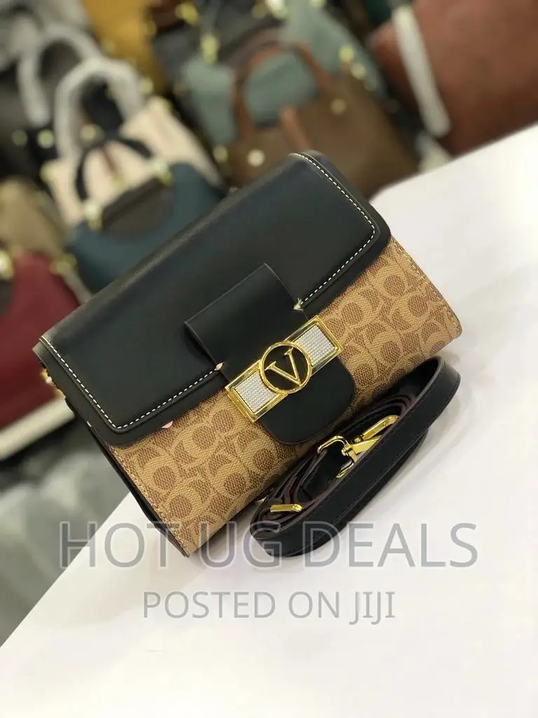 Ladies Designer Classic Handbag- Black