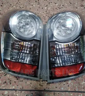 Fielder 2010 - 2012 Taillights