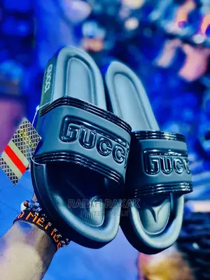 Original Gucci Push in Sandals