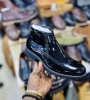 Original Clarks Shinny Oxfords