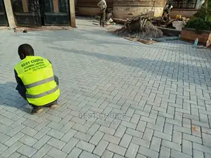 Walk Ways Paver Laying Compound Designing Levelling Experts