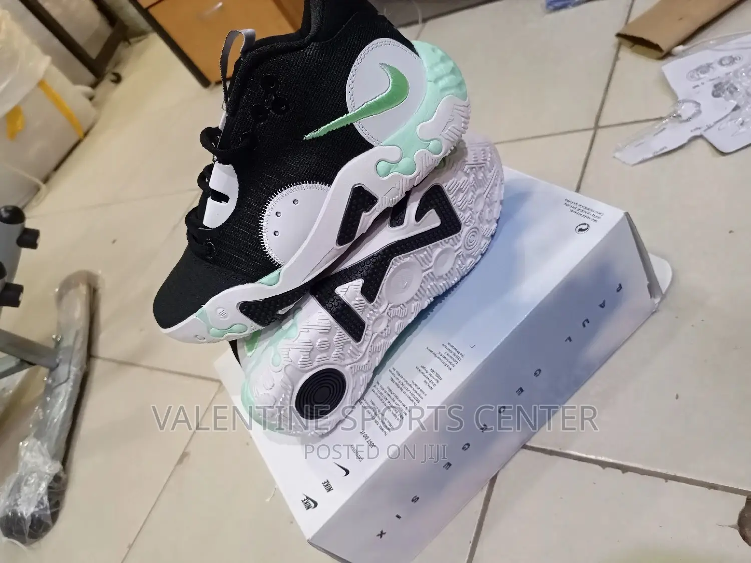 Basketball Shoes Original Nike All Different Colours Sizes