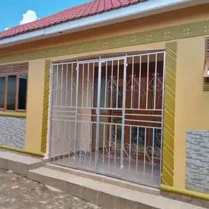 2bdrm House in Nansana Katokr, Central Division for Sale