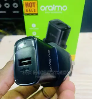 Oraimo Firefly 3 Fast Charging Adapter + USB -C / iPhone