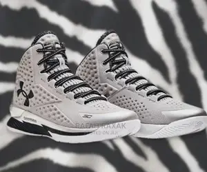 Original Under Armour Sneakers