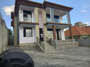 Furnished 6bdrm Mansion in Kira Mansions for Sale