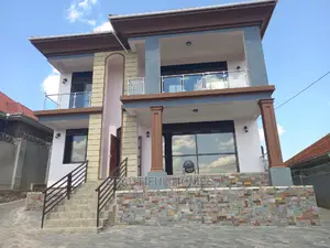 Furnished 6bdrm House in Kira for Sale