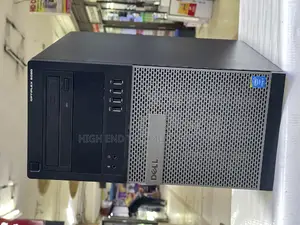 Desktop Computer Fujitsu Esprimo D556/2/E85+ 16GB Intel Core i7 HDD 1T