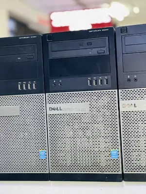 Desktop Computer Fujitsu Esprimo P557/E90+ 6GB Intel Core I3 HDD 512GB