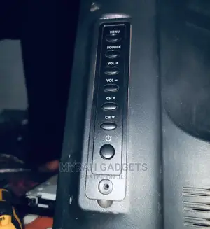 Qualified Technicians in All TV Repairing