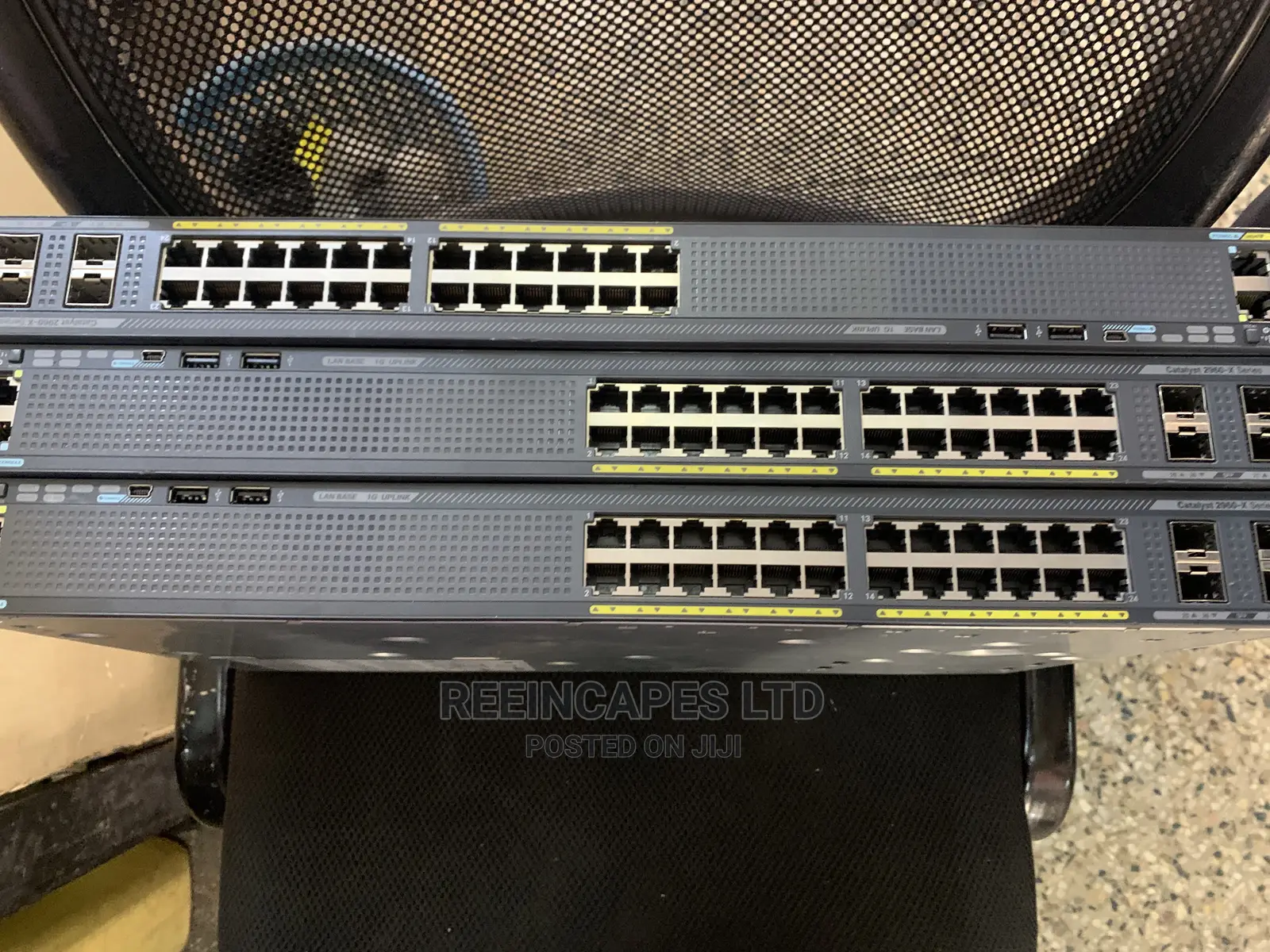 2960x-24 Port