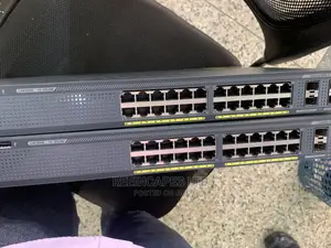 2960x-24 Port