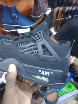 Air Jordan 4 Flight