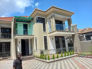 Furnished 6bdrm Mansion in Kira Well Organised for Sale