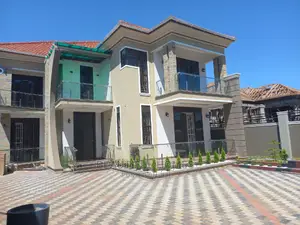 Furnished 6bdrm House in Kira1 for Sale