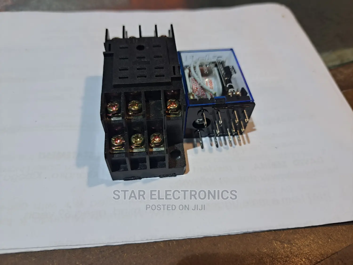 Ac Relay With Its Socket