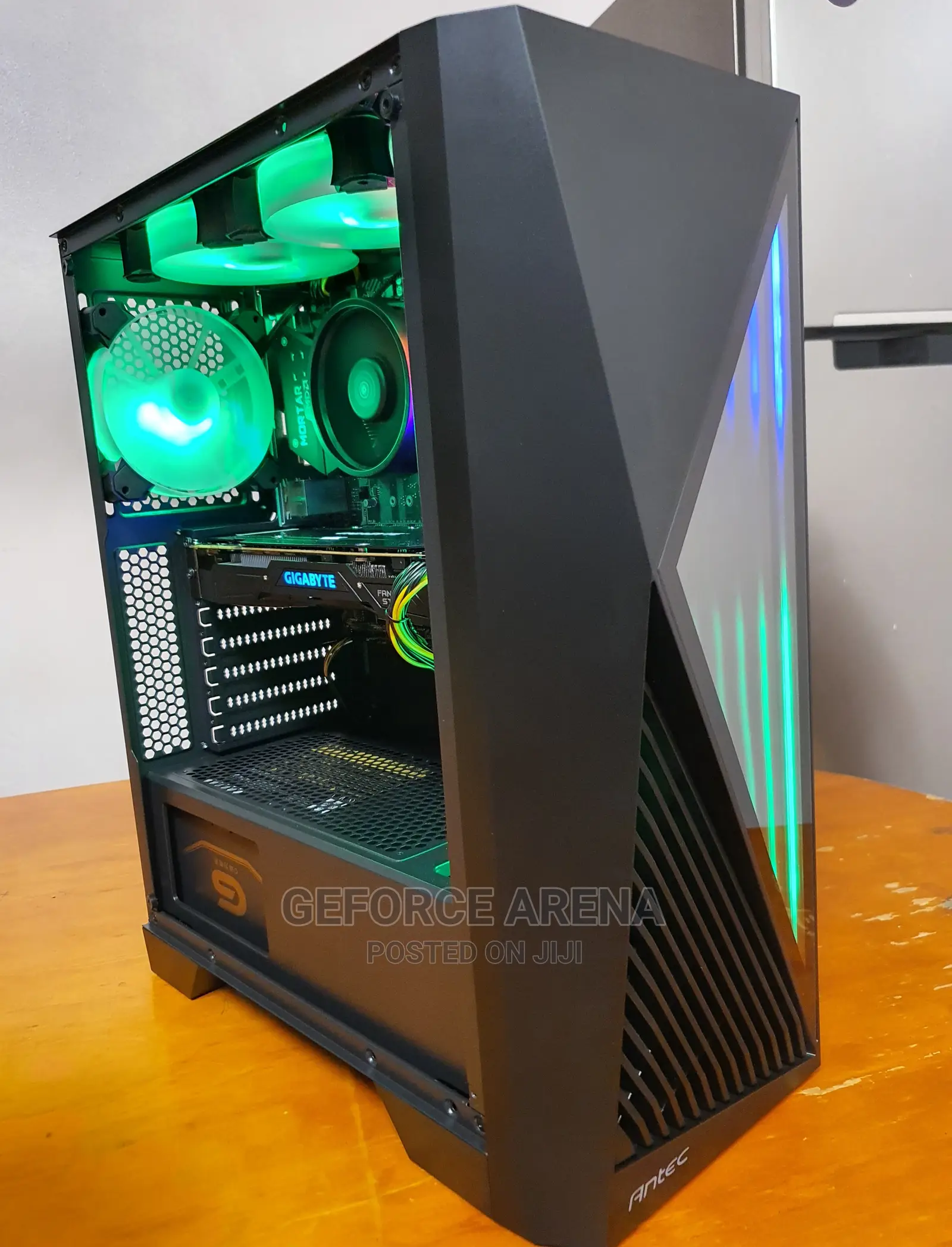 New Desktop Computer MSI model 32GB AMD Ryzen 5 SSD 1T