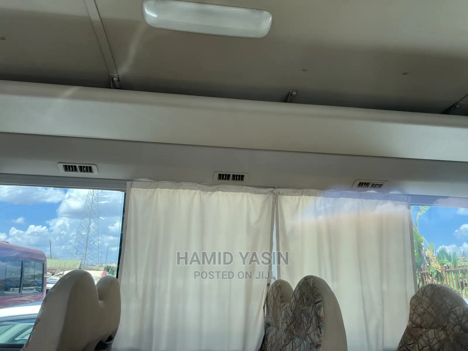 Mitsubishi Fuso Rosa 2010 White