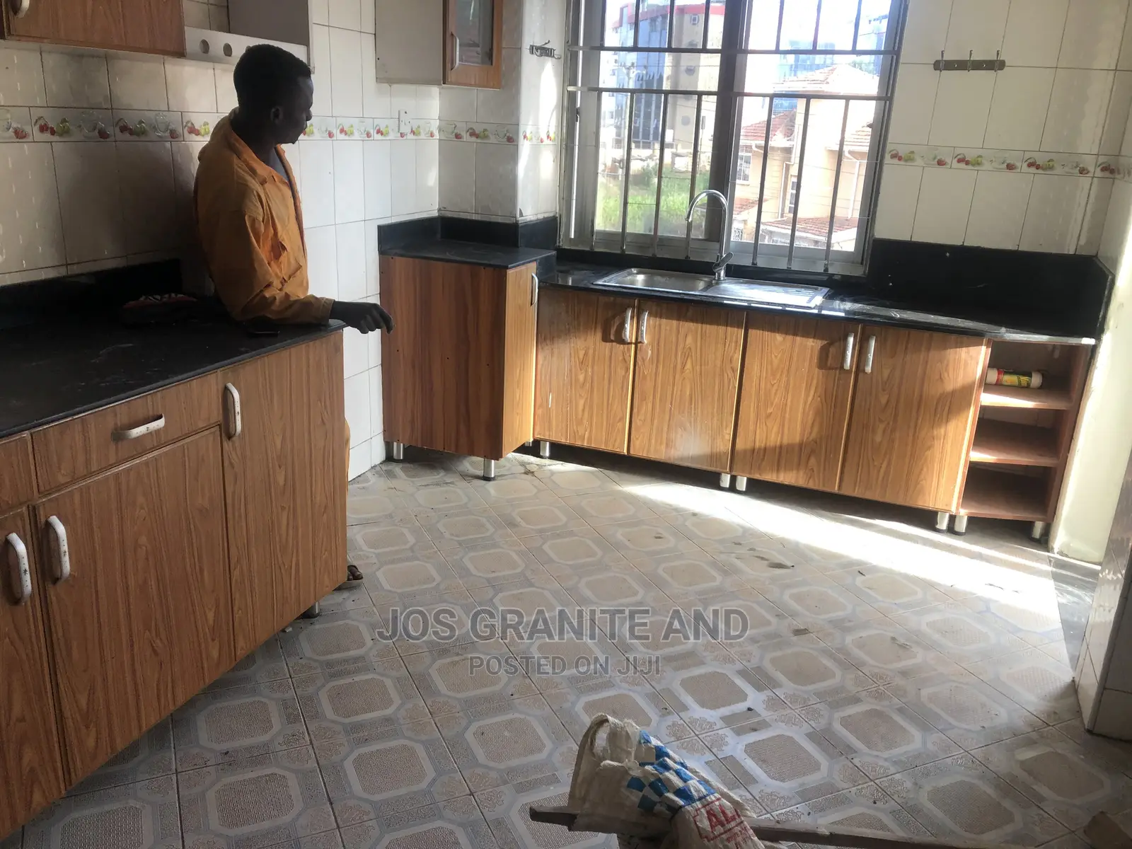 Plain Black Kitchen Tops