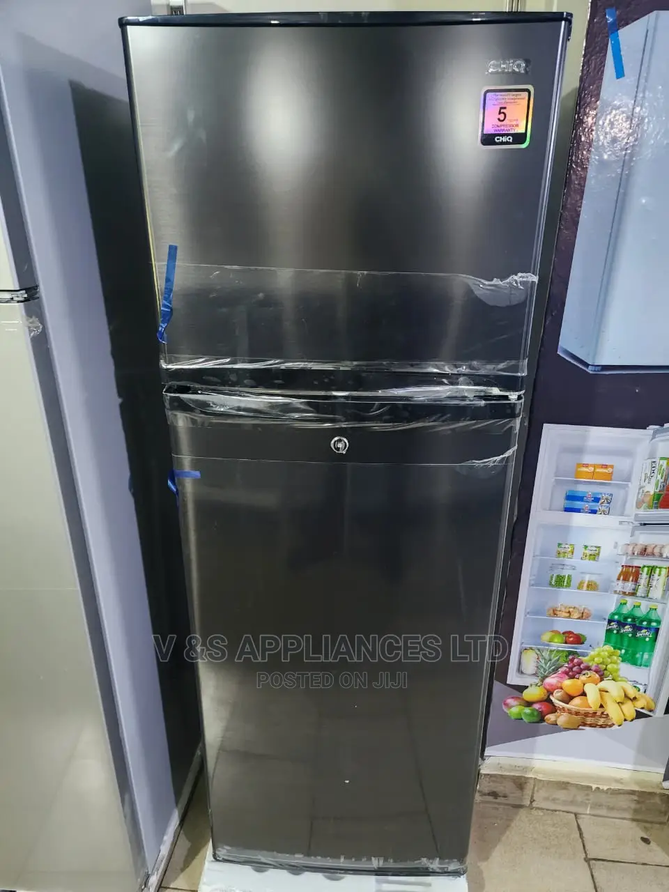 260l Chiq Fridge