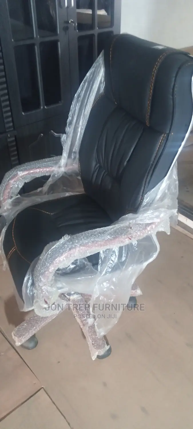 Executive Office Chair