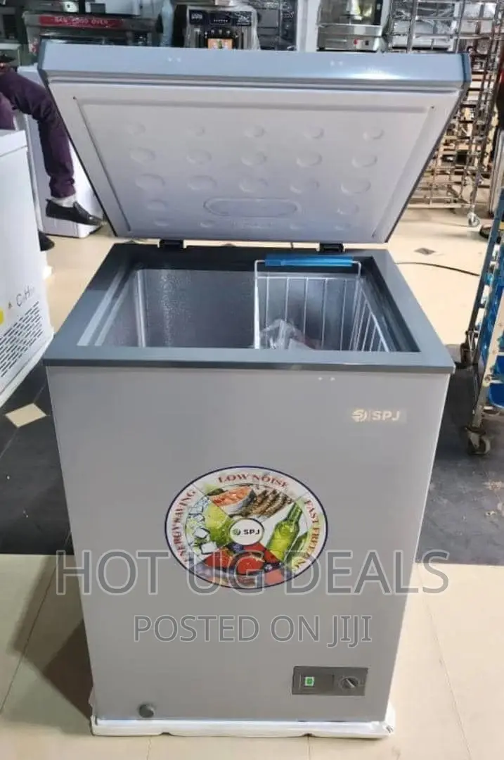 130l Spj Electric Chest Freezer- Silver
