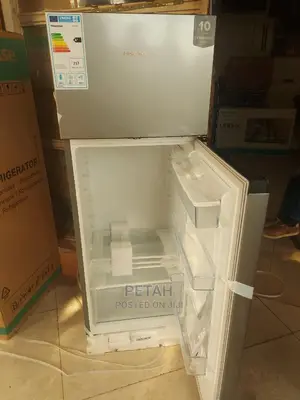 270l HISENSE Fridge With Dispenser