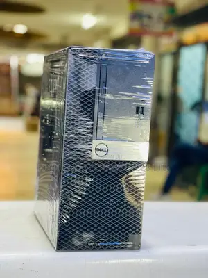 Desktop Computer Zyrex PC Studia 8GB Intel Core I5 HDD 512GB