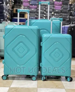 4 Wheels Plastic Travel Waterproof Suitcase