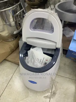Ice Maker Machine