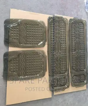 Transparent 7 Seater Car Floor Carpets