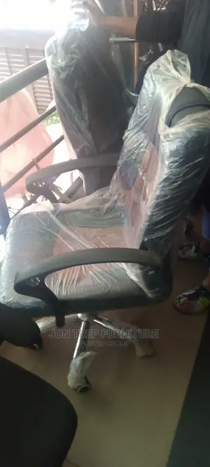 Executive Office Chair