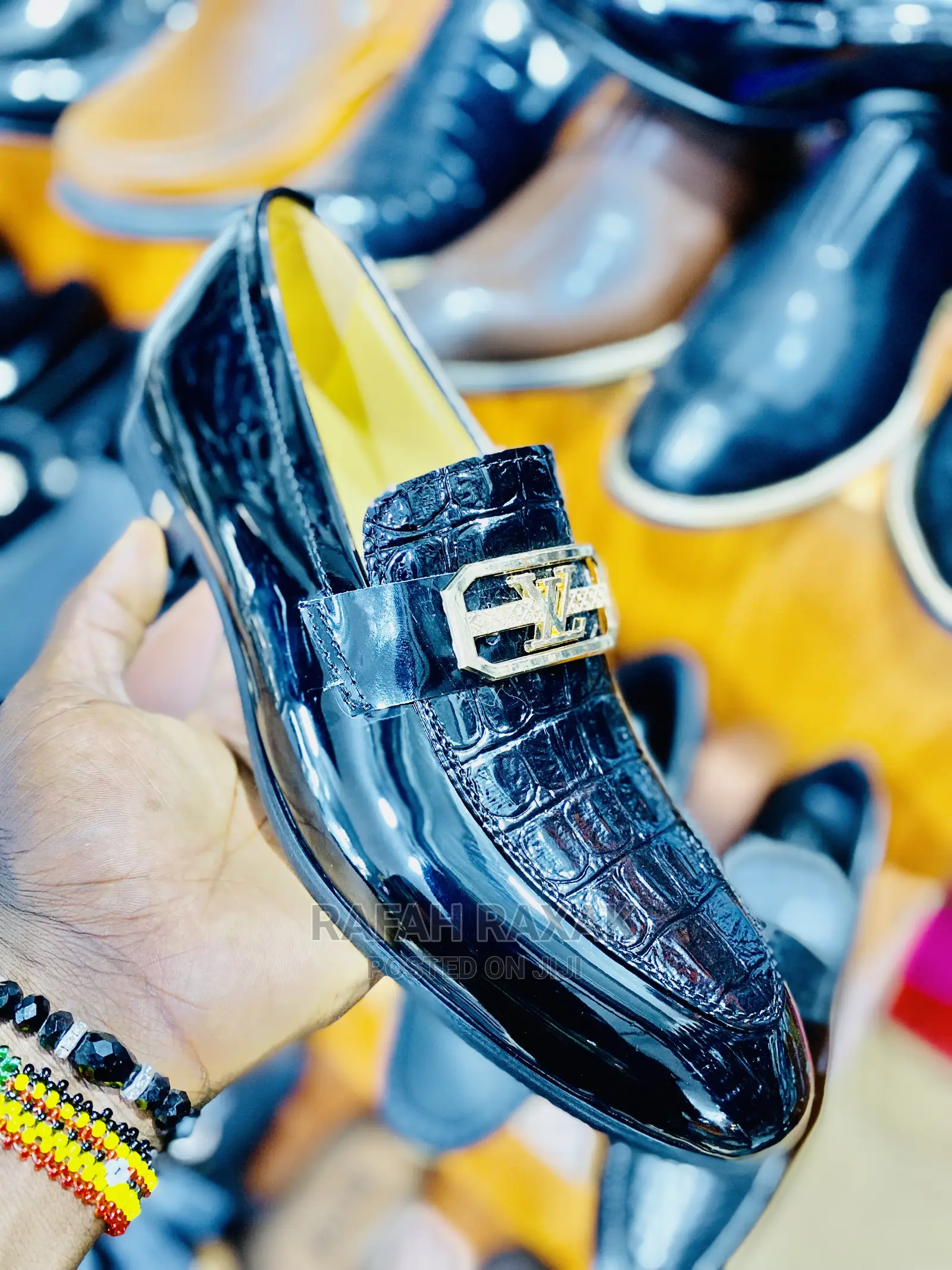 Original Louis Vuitton Shinny Gentle Shoes