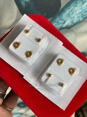 Baby’S Pins (England Pins ) Available