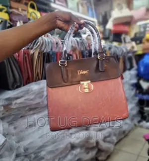 Ladies Classic Handbag