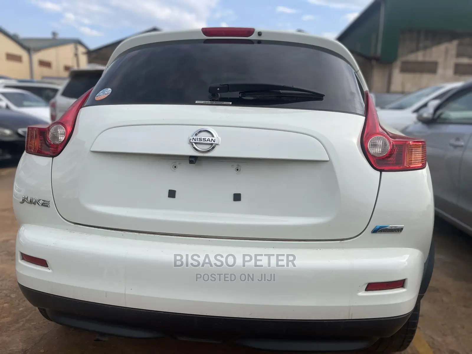 Nissan Juke 2010 White