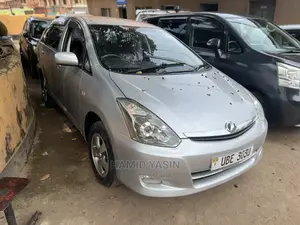 Toyota Wish 2007 Silver