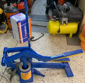 Manual Water Pump ( Money Maker)